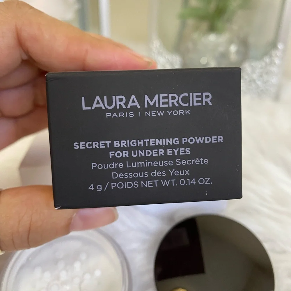 LAURA MERCIER Secret Brightening Powder For Under Eyes Shade 1 Translucent